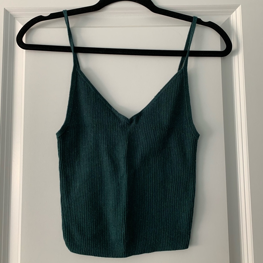 Kendall & Kylie cropped tank top